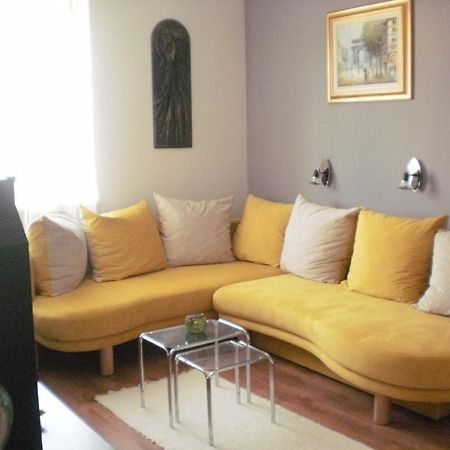 Apartamento Molni Balatonfůzfő Exterior foto